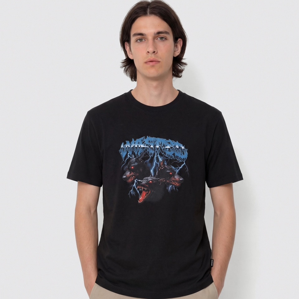 Camiseta da marca Orthos Paris - Streetwear Brand In Paris avaliação e preço